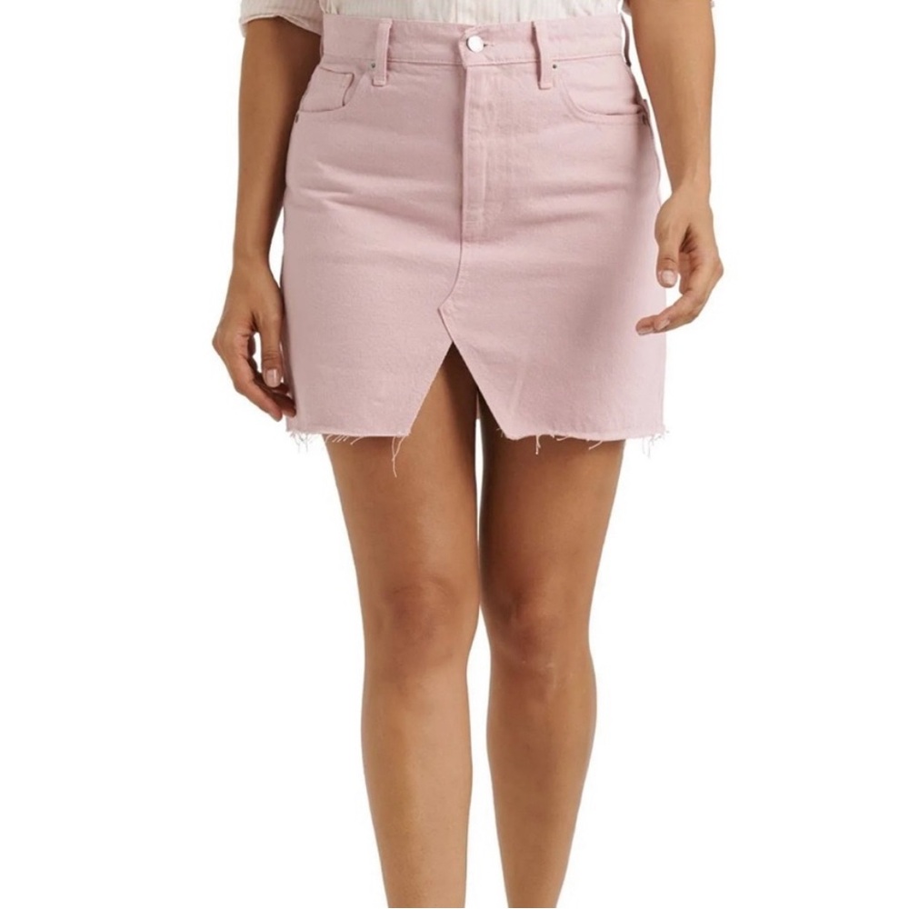 Lucky Brand Old Favorite Pink Mini Skirt in size 6